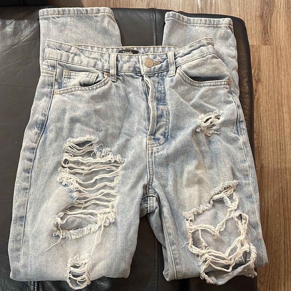 EUC Straight Leg Distressed Jeans